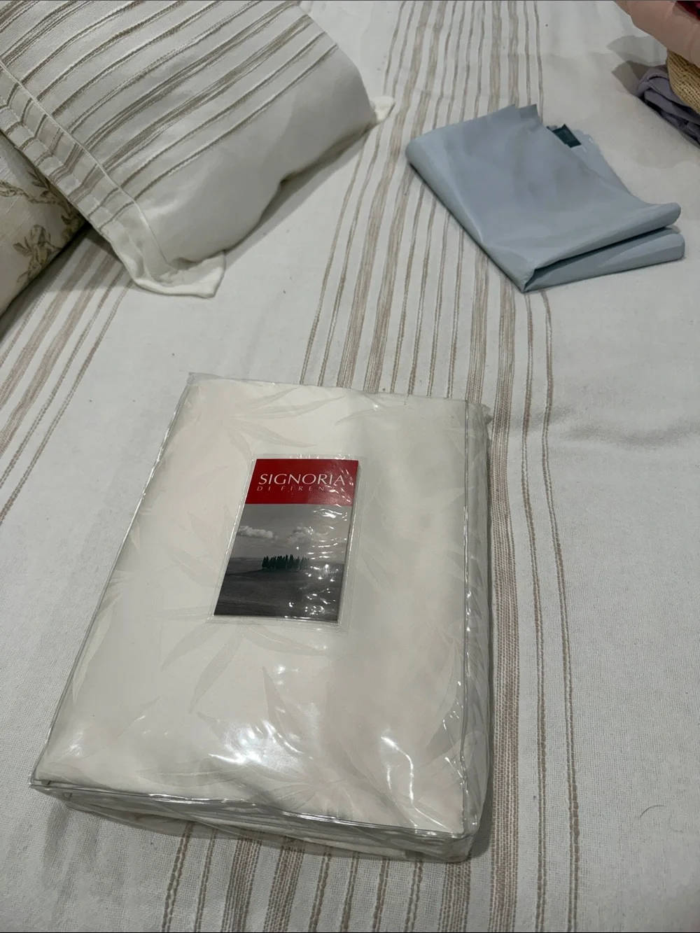 White Bedding Set - Elegant White Bed Linen